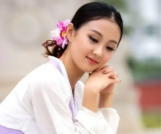 朝鲜族盘发发型如何扎