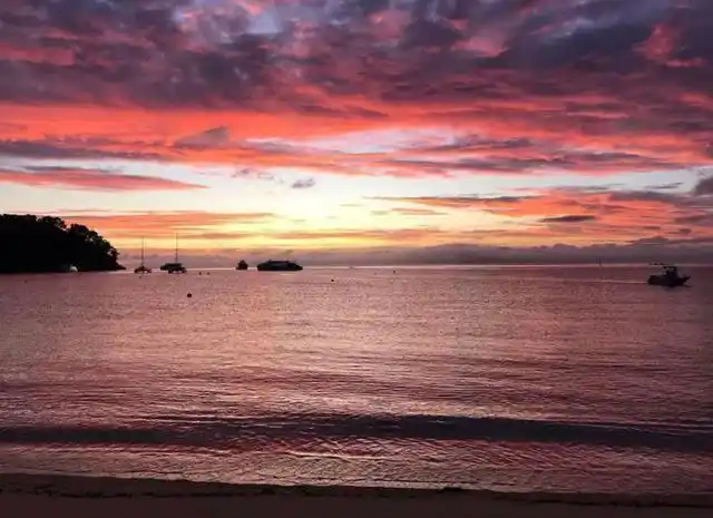 图源:ins_bees_worlds_travels 伊博岛海滩, 莫桑比克