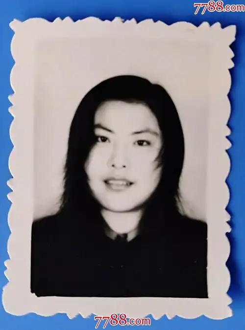 个人一寸黑白照