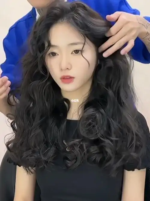 高质感黑发也好看的羊毛卷圆脸方脸救星