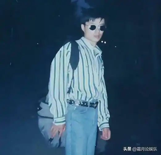 尽管年轻的段奕宏不太明白他父亲说的话,但他知道他父亲并没有责怪