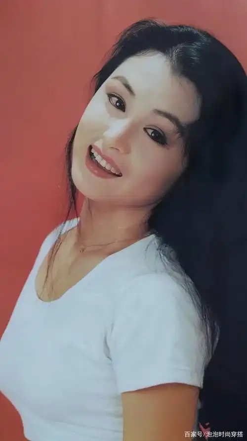 "谢大脚"扮演者于月仙,老相片翻出,从小就天生丽质!