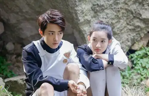 同剧出道却不联系,肖战举步维艰,王玉雯新剧将播