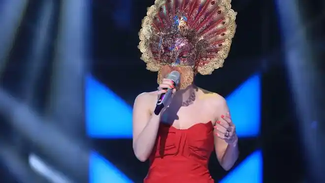 蒙面唱将猜猜猜回归首档主打悬疑的音乐综艺