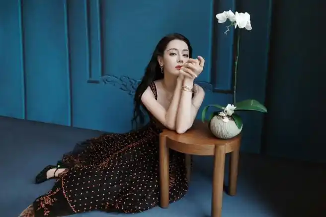 #迪丽热巴成都##迪丽热巴英文聊天#