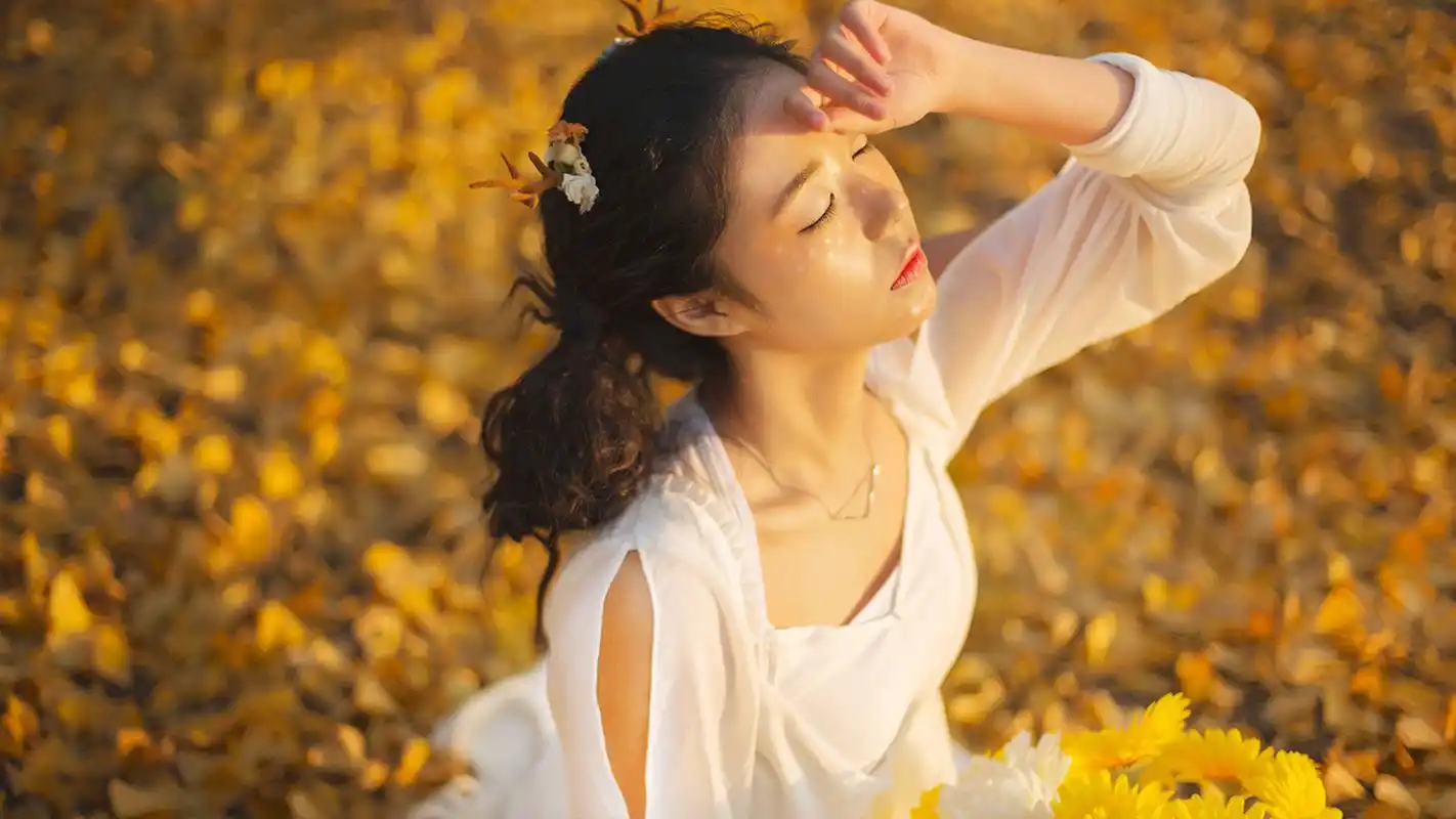 唯美森系美女桌面壁纸图片