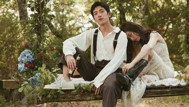 根本不必因前男友结婚而受到全民的慰藉,倪妮真的好着呢!