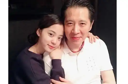 欧阳娜娜男朋友是谁2021欧阳娜娜的父亲是谁啊