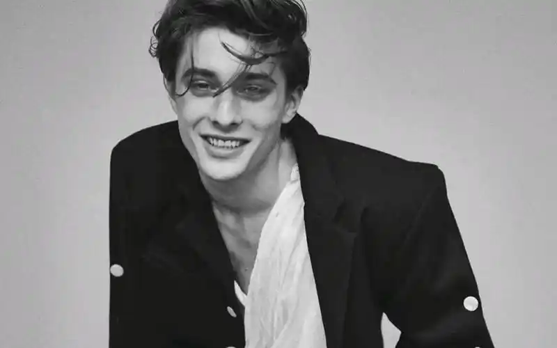 maxence danet fauvel 马甜甜日常