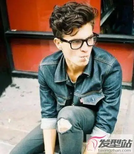 欧美男生烫发发型 帅气有魅力潮男必备