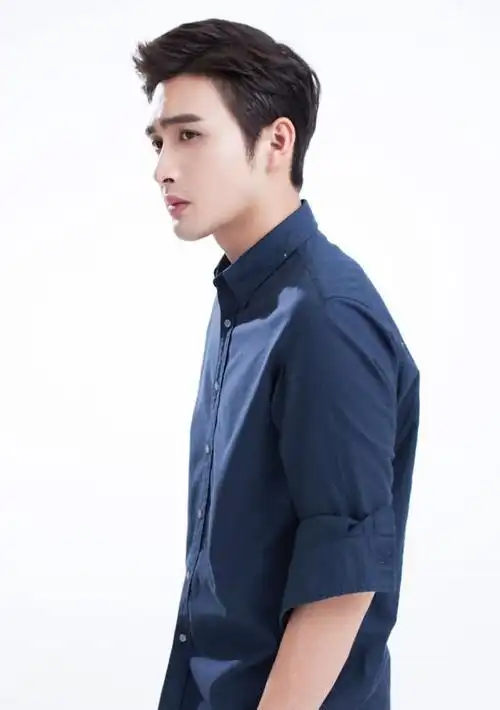 侧脸照最好看十位男神排名,王俊凯最后,鹿晗才第六,第一迷死人