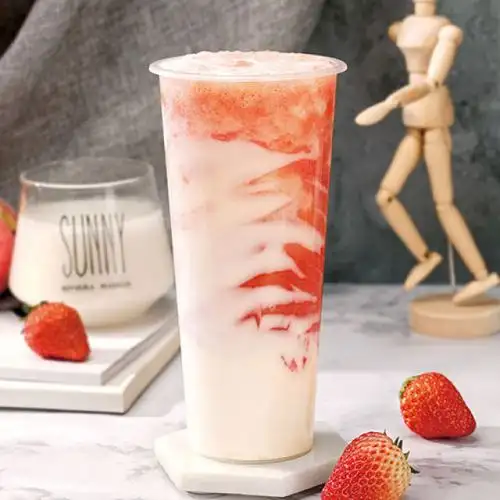 教你如何用酸奶做草莓酸奶饮品