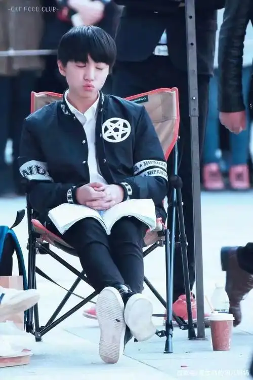 王俊凯真的只有五岁吧!