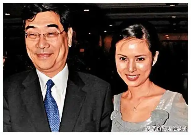 身材傲人,风韵犹存的李若彤为何单身至今|杨过|娱乐圈|古天乐|小说家