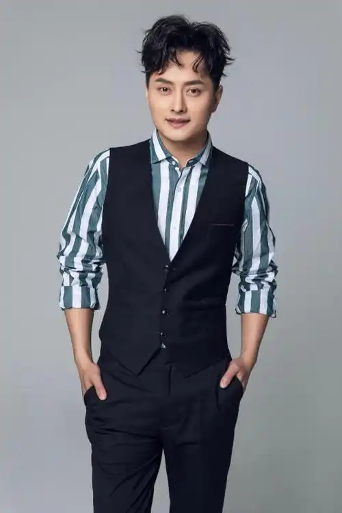 云飞前妻高月的个人资料现状 云飞为什么和前妻离了婚 - 网络编辑之家