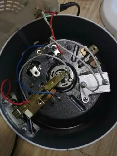 图示电饭煲如何接线?