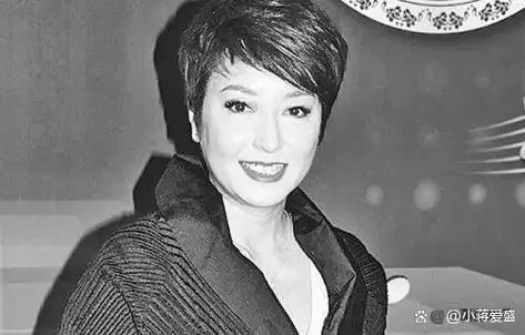 香港音乐界哀悼著名女歌手黎明诗不幸离世享年58岁