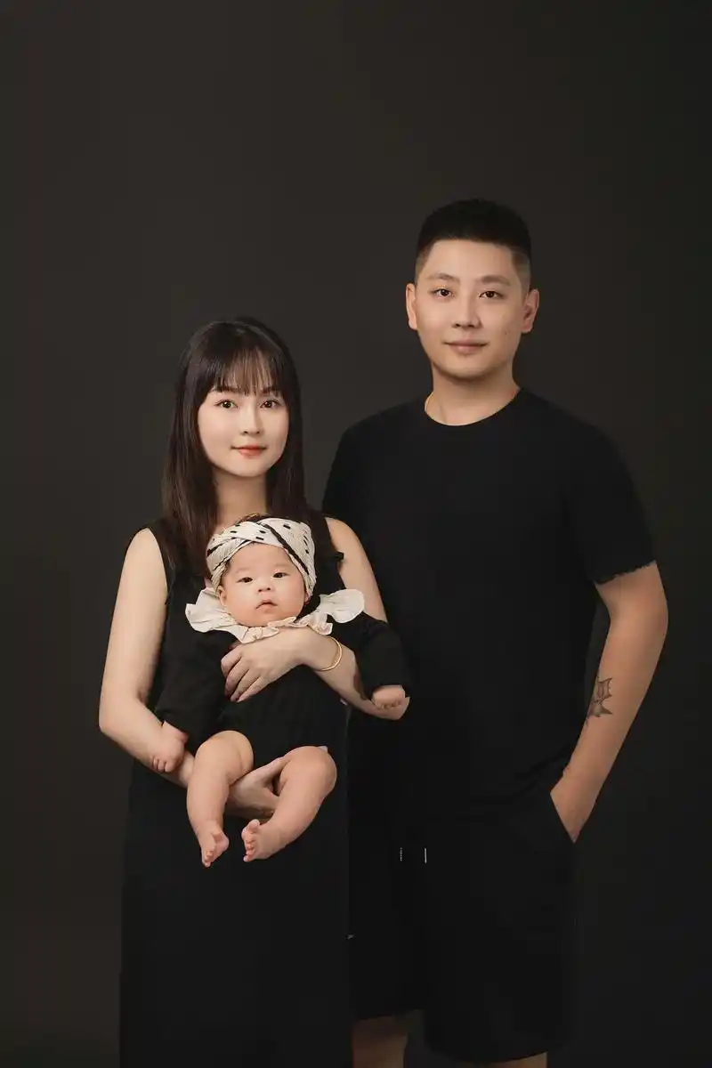 一家三口9869996997全家福.