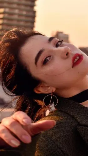 欧美范美女写真高清手机壁纸