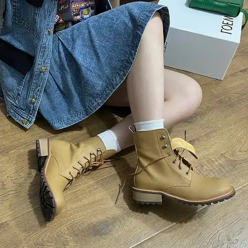 透气吸汗完全不会热哦6015再说了,辣妹就属于夏天穿靴子冬天露