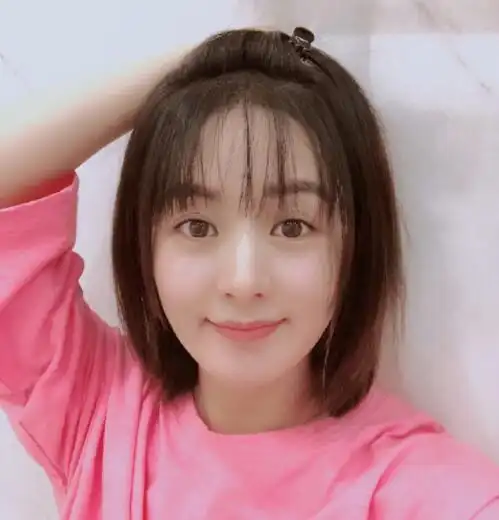 唐嫣怀孕又添证据,怀孕不用看肚子,身体这些部位也"孕相十足"