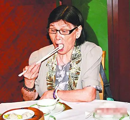 梅妈覃美金争遗产缠讼多年