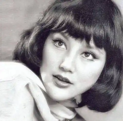 都这把年纪了,就别装美了吧_邵音音_麦当娜_硅胶