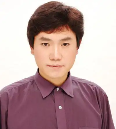 中年男士发型怎么剪好看?简单造型容光焕发