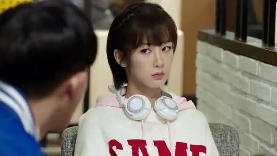 亲爱的热爱的即使是下雨天气kk成员每天的锻炼却依旧要继续