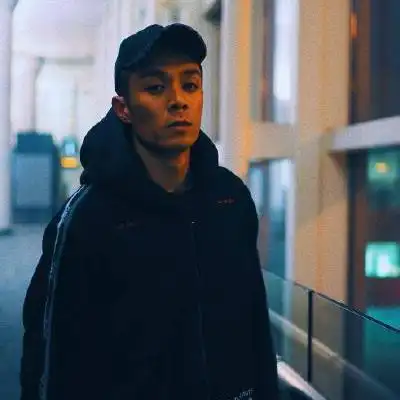 周柏豪qq头像帅气高清 周柏豪微信头像