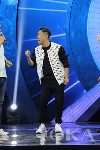 明星 星动态 正文 近日,热播剧《生活有点甜》主创齐聚综艺秀《明星同