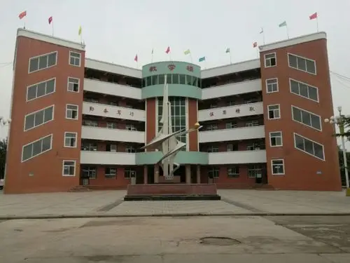 富平中学刘集校区喜迎渭南市标准化学校验收