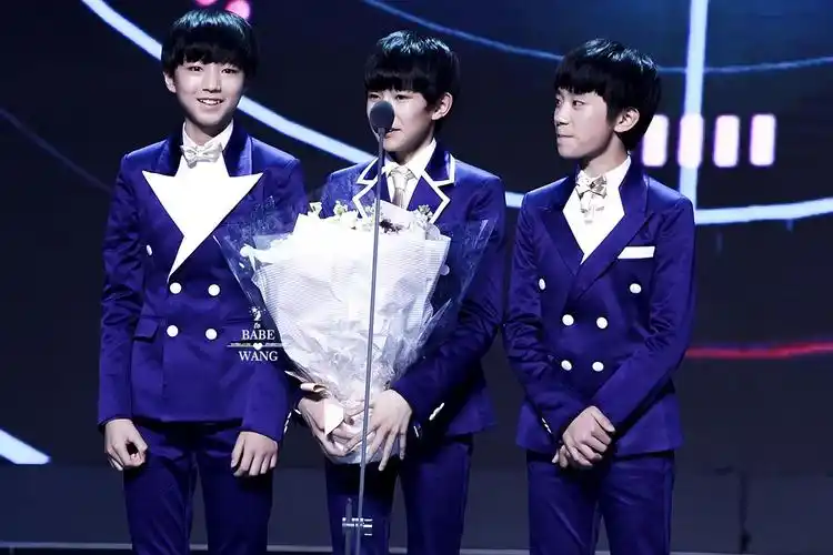 2014tfboys第二届音悦v榜年度盛典_高清图片大全-爱豆app