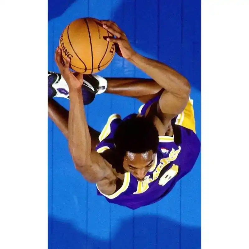 分享八张科比微信头像