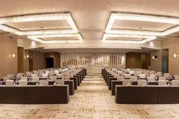 暖心攻略在知春湖温泉酒店一步搞定会议团建场地