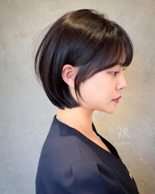 发型,利落时尚显气质,很适合35到55岁的女性|短发|纹理烫|波波头_网易