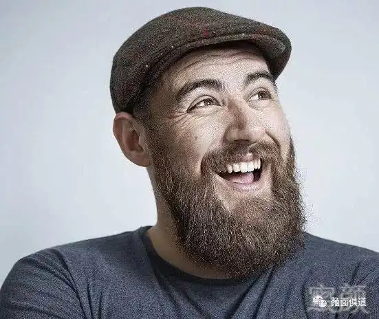 面相看胡须:这4种胡须形状的男人,聪明,好爽,墨迹,热情!