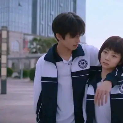 苏柒:以家人之名―兄妹情头真人版_微信头像_我要个性网