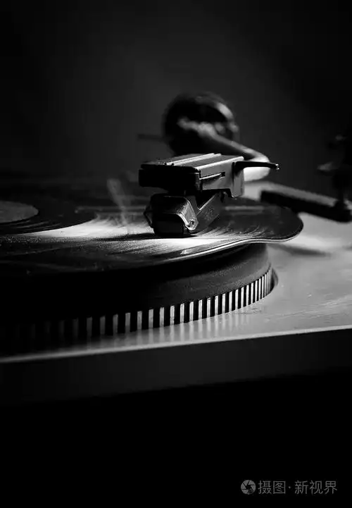 老黑胶唱片
