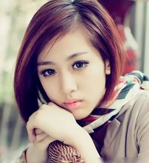 最具气质的女生短发发型图片