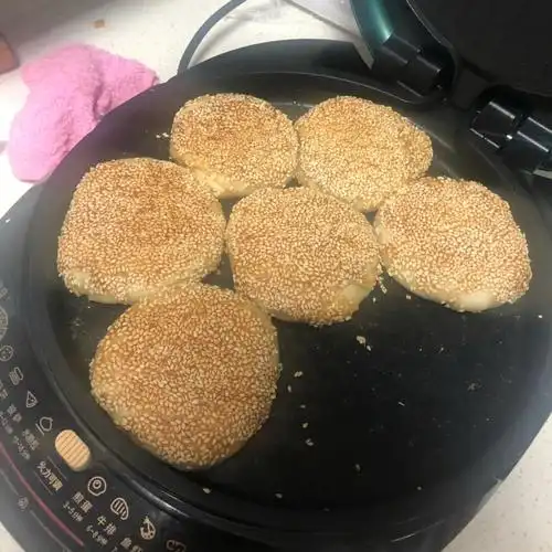 记录芝麻烧饼过程