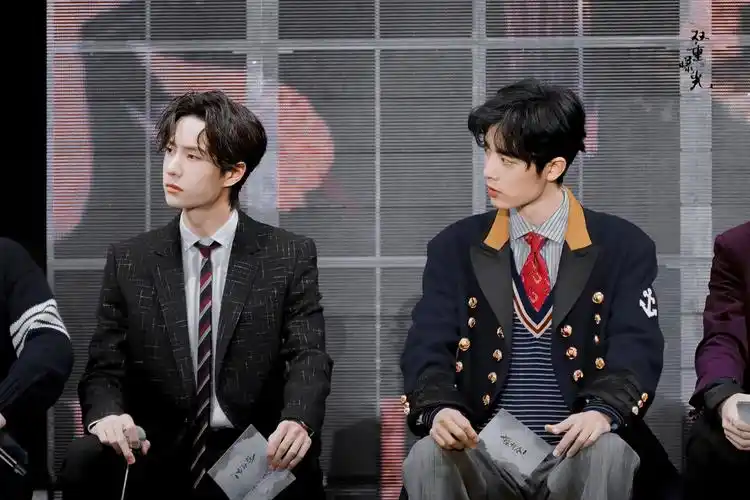 肖战 王一博 - 堆糖,美图壁纸兴趣社区