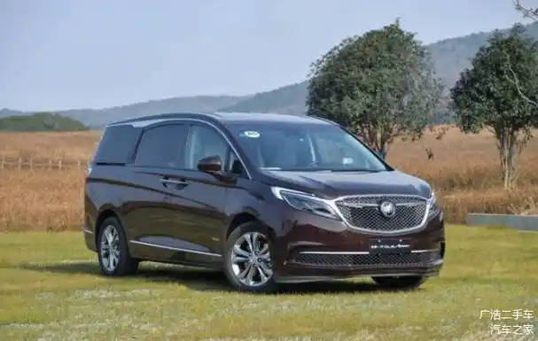 曾不被冯小刚看好,后红到发紫身价过亿,如今豪车成群,喜娶冯绍峰