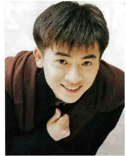 少年时期的苏有朋真是太好看了 堪称鲜肉鼻祖