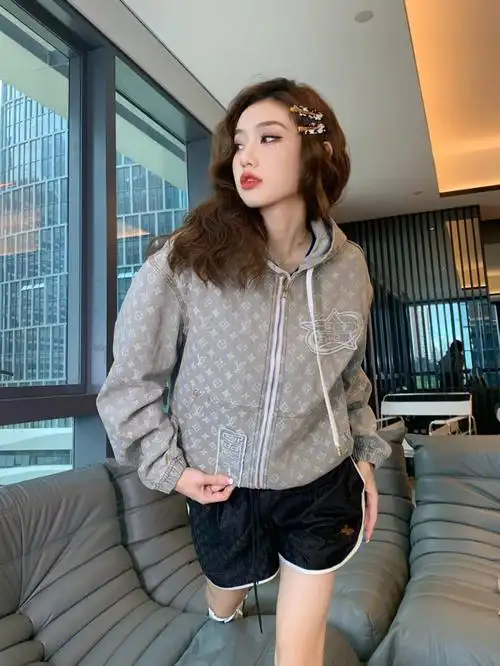 lv拉链连帽牛仔外套