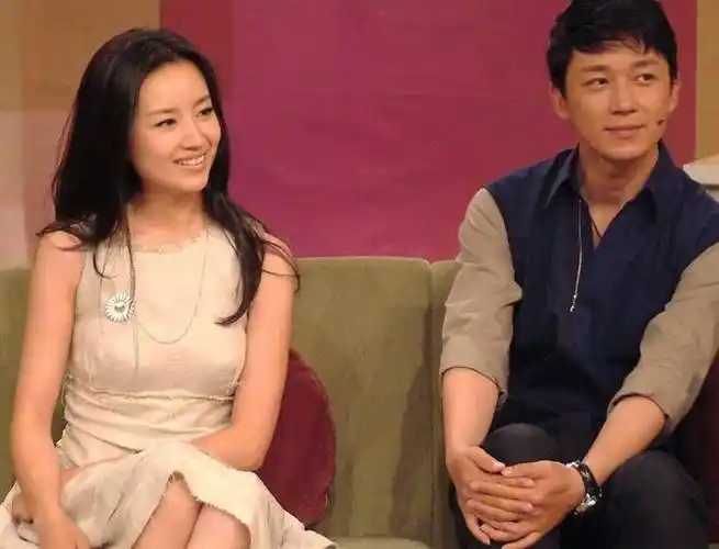 原创董洁为何弃潘粤明反而看上长相丑的王大治虚荣