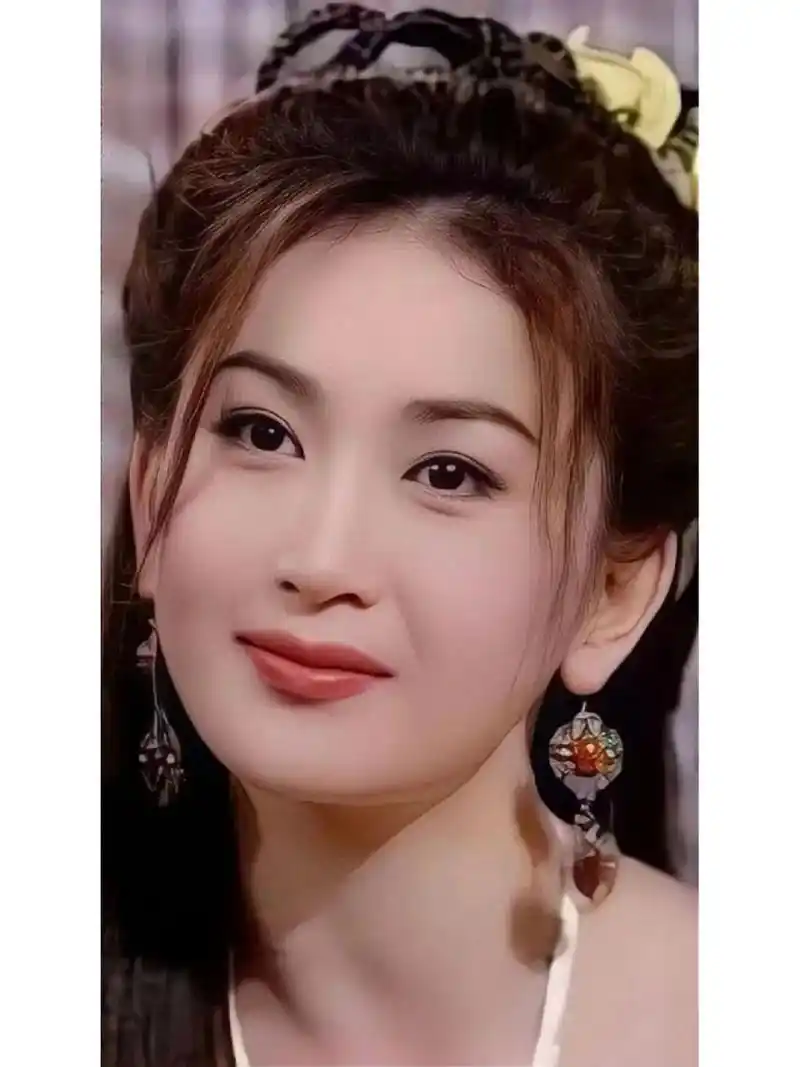 温碧霞年轻时的盛世美颜!