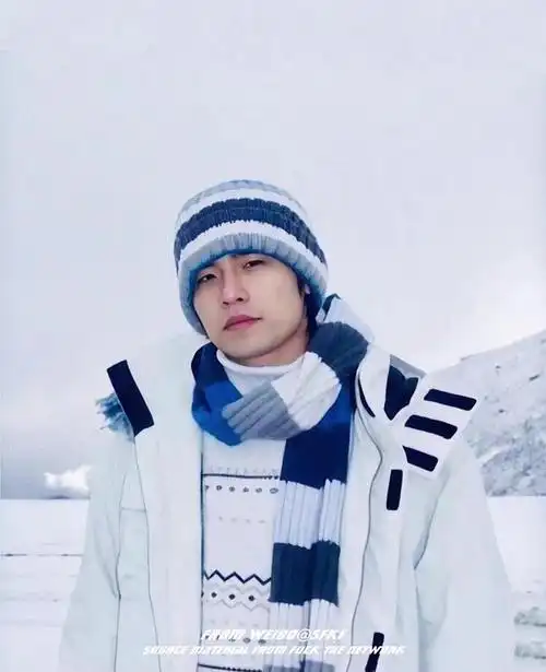 哥年轻时周杰伦