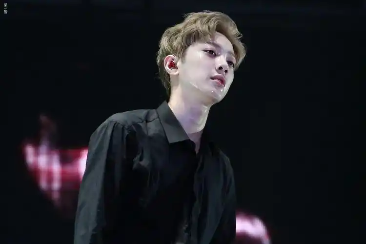 赖冠霖 cr.logo - 堆糖,美图壁纸兴趣社区