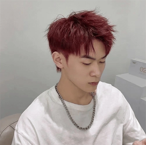 少年感十足烫发发型,帅气清爽,蓬松立体有型_摩根_束状_纹理